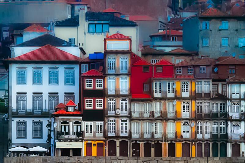 As cores da Ribeira, no Porto